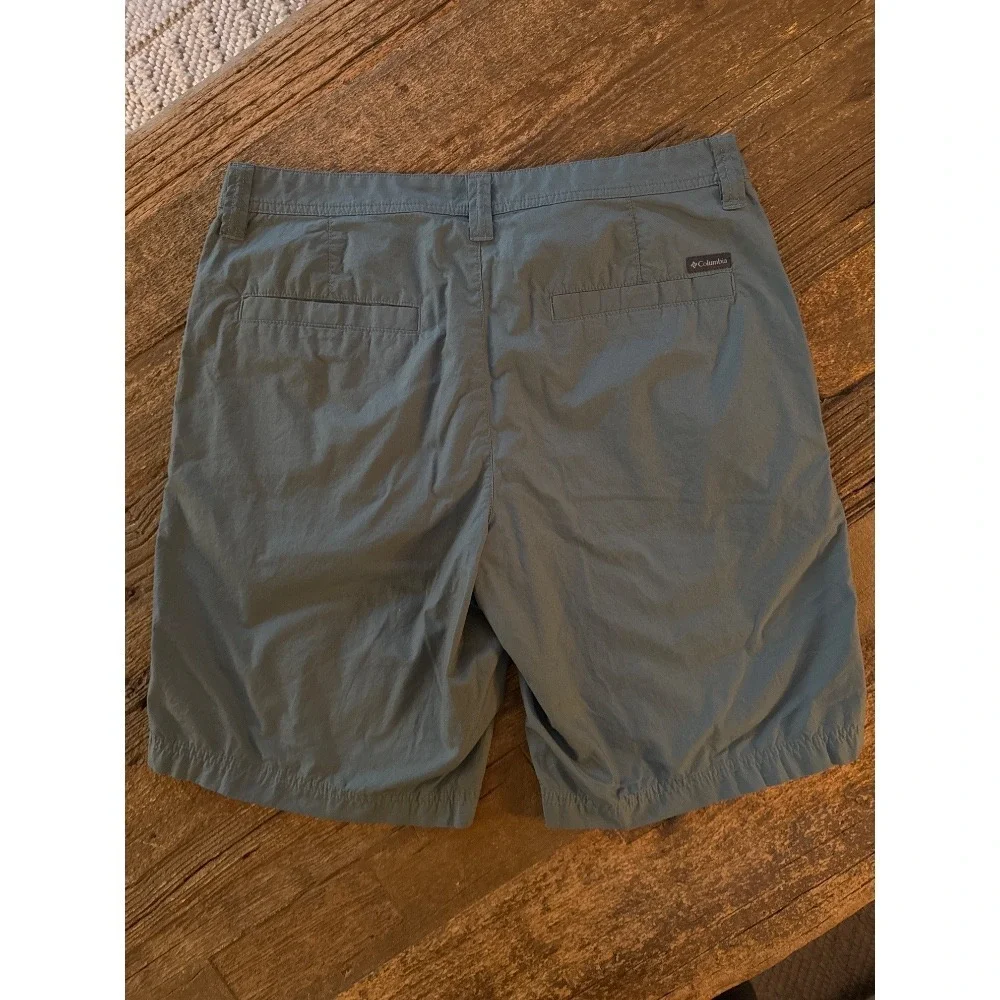 Columbia Mens Lightweight Shorts